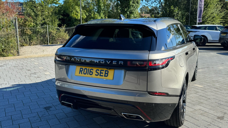 Land Rover Range Rover Velar 3.0 D300 R-Dynamic SE 5dr Auto Diesel Estate